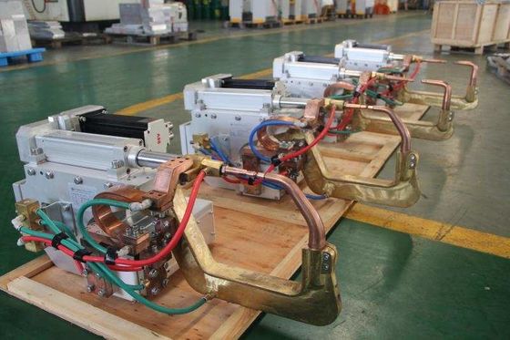 Компактный электрический 280V 160KVA Серво пушка точка сварка автоматическая