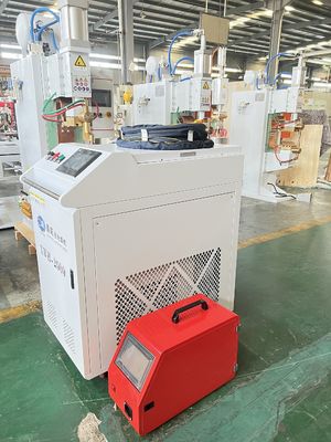 Сварка формы 1500 Cnc онлайн точная ручная лазерная сварка 1кВт для алюминия
