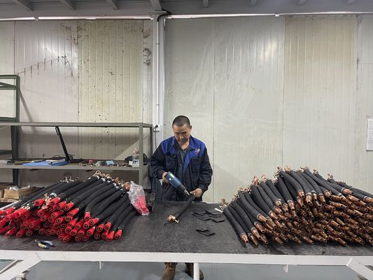 Cnc медь Водоохлаждаемые кабели Вторичный кабель для портативной машины для сварки точек